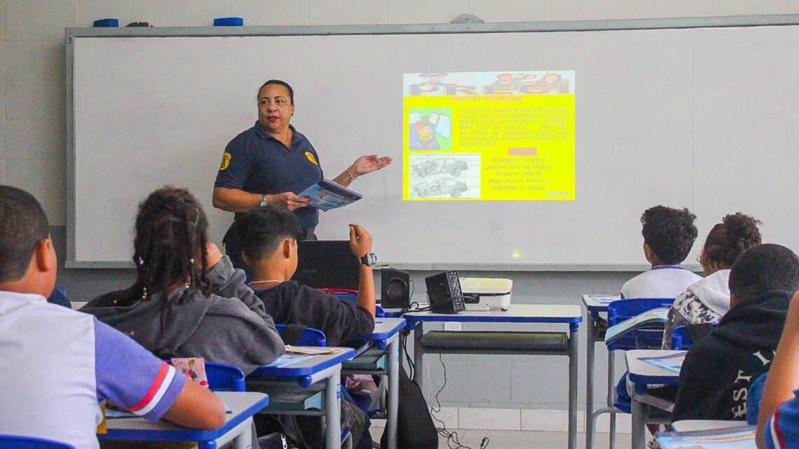 5ª edição do Preci promove cidadania e resistência às drogas para mais de 1 mil alunos da rede municipal