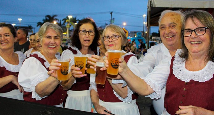 2ª edição da Oktoberfest Linhares acontece neste fim de semana