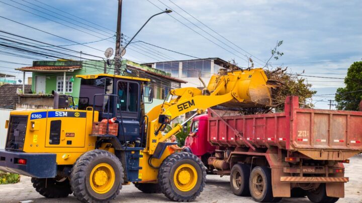 Prefeitura de Linhares divulga cronograma de recolhimento de entulho do mês de março