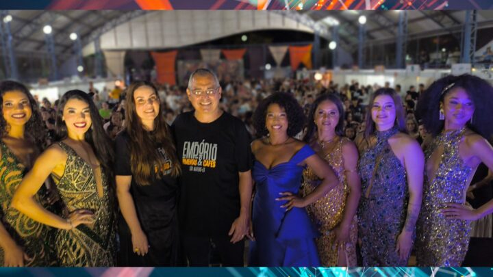 Prefeito Marcus Batista prestigia final da Rainha da Pimentas e Cafés em São Mateus; Thalyta Queiroz é coroada vencedora